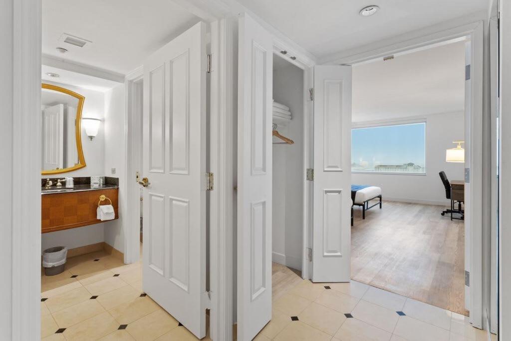 Apartment Cozysuites At Showboat 1br 2ba Oceanfront Atlantic City